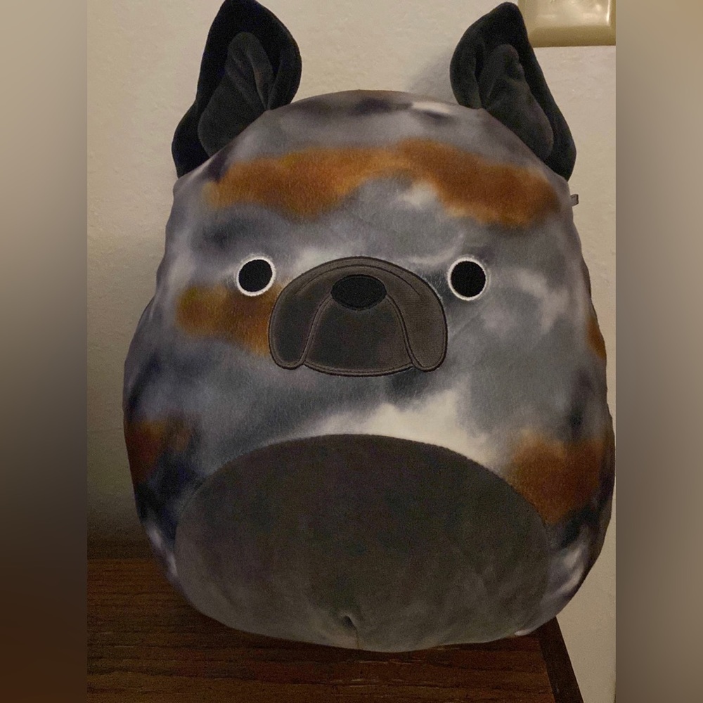Ballis the bulldog squishmallow